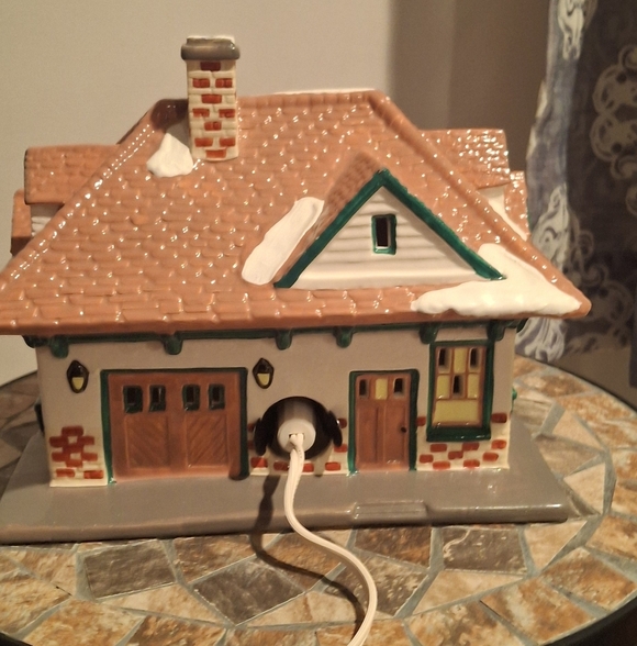 🎄The Original Snow Village  《Village Station And Train》🎄 - Picture 6 of 16